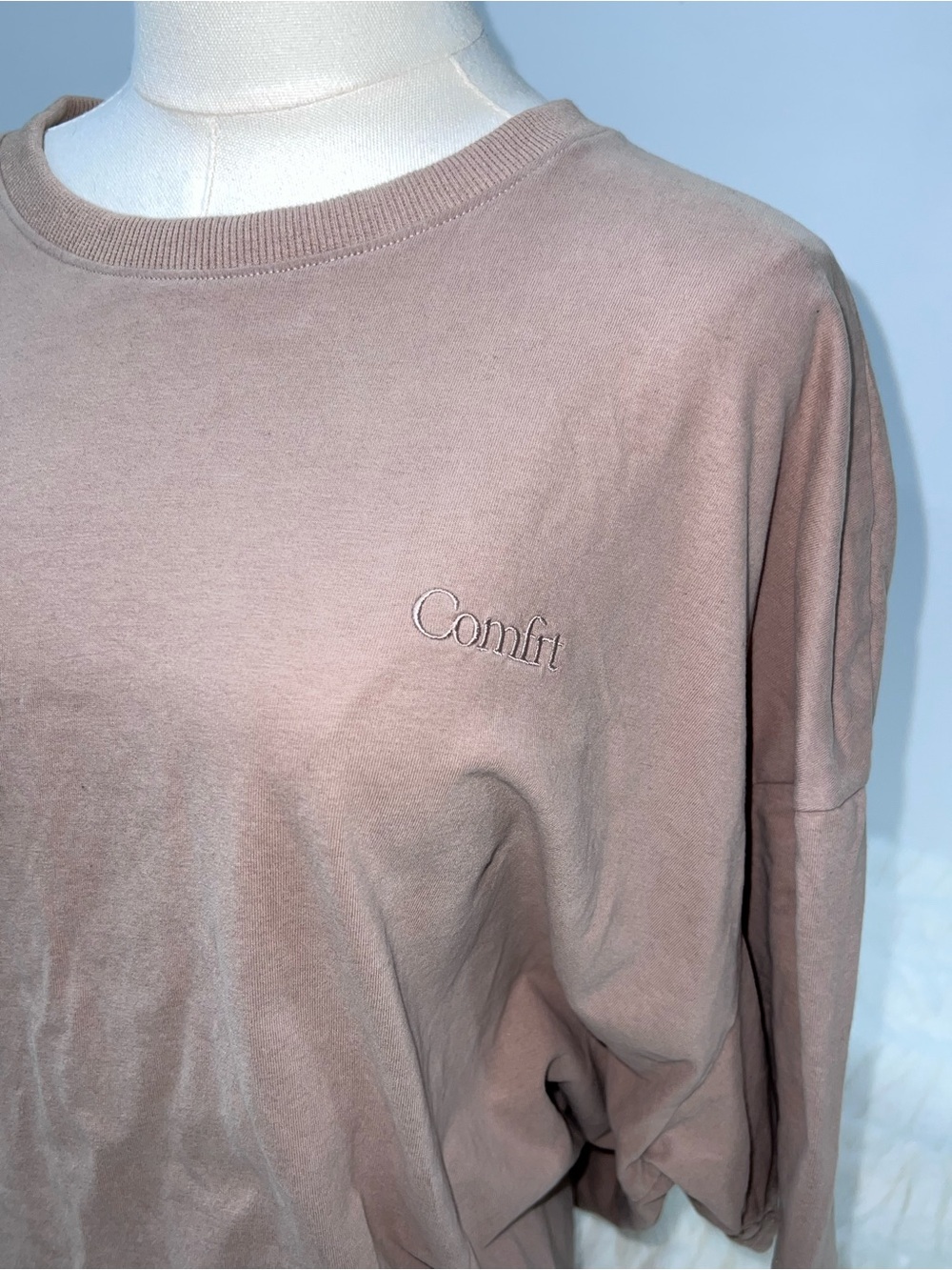 Comfrt Oversized Tee - Picture 3 of 5